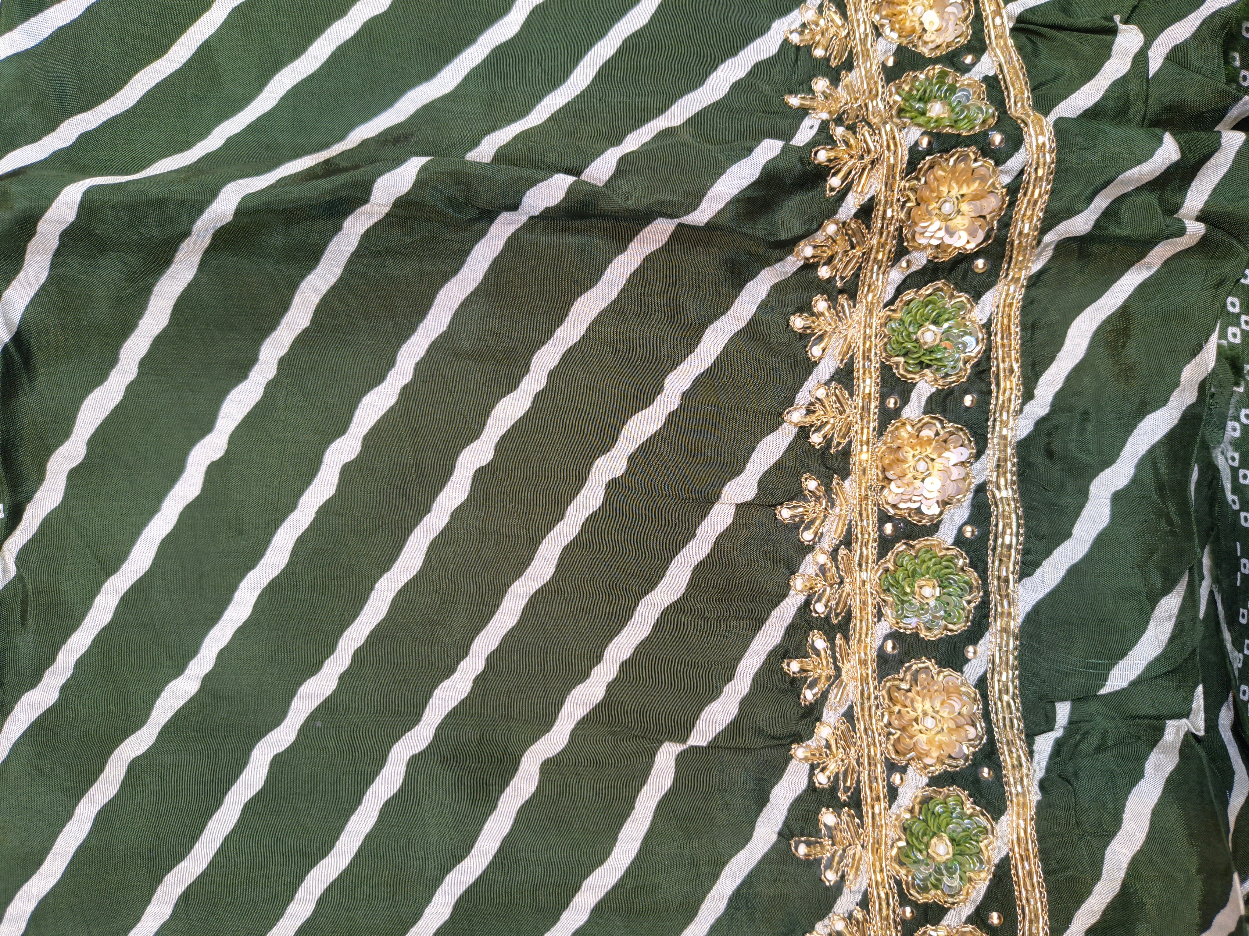 Mehndi Green Embroidered Unstitched Silk Crepe Suit Fabric with Dupatta