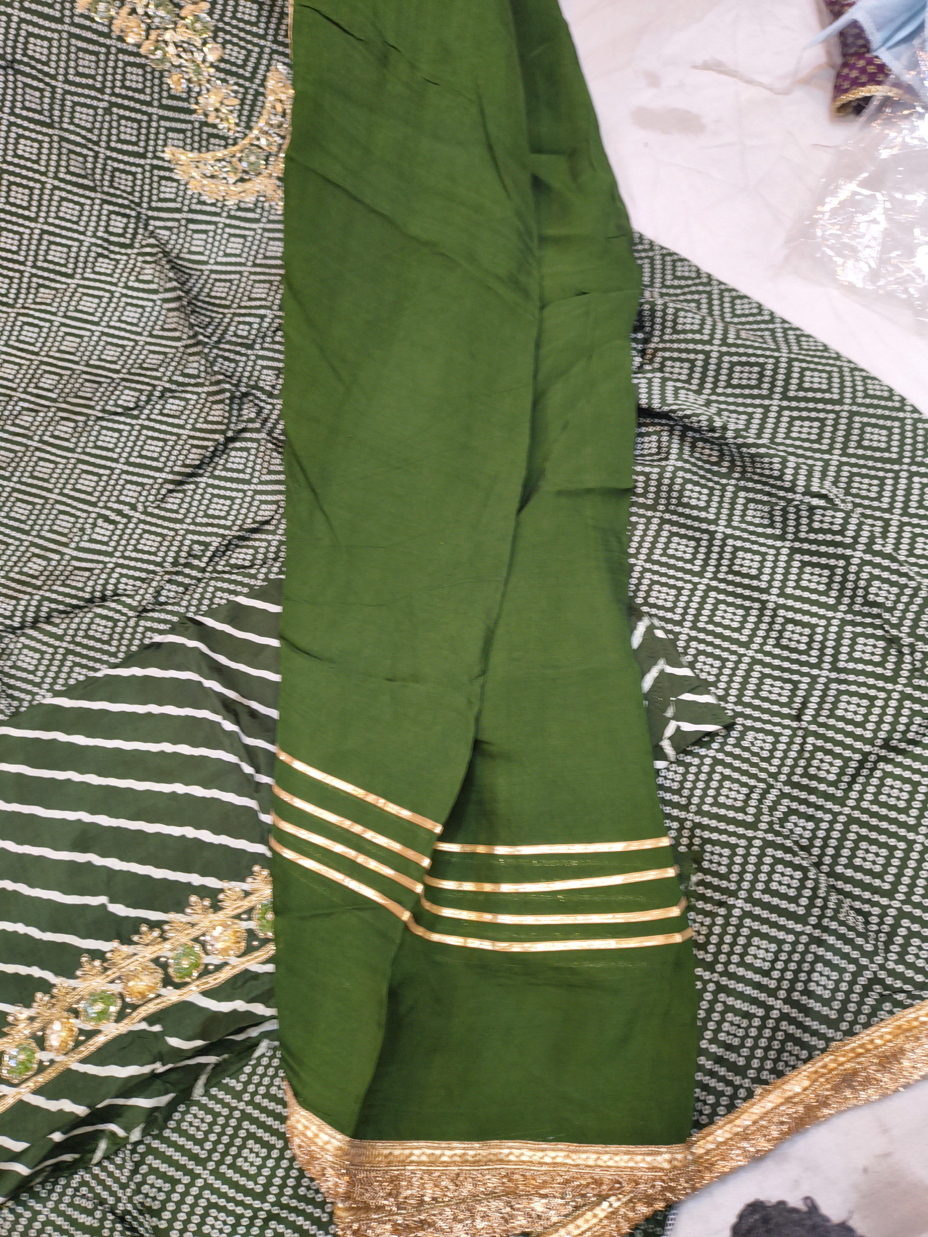 Mehndi Green Embroidered Unstitched Silk Crepe Suit Fabric with Dupatta