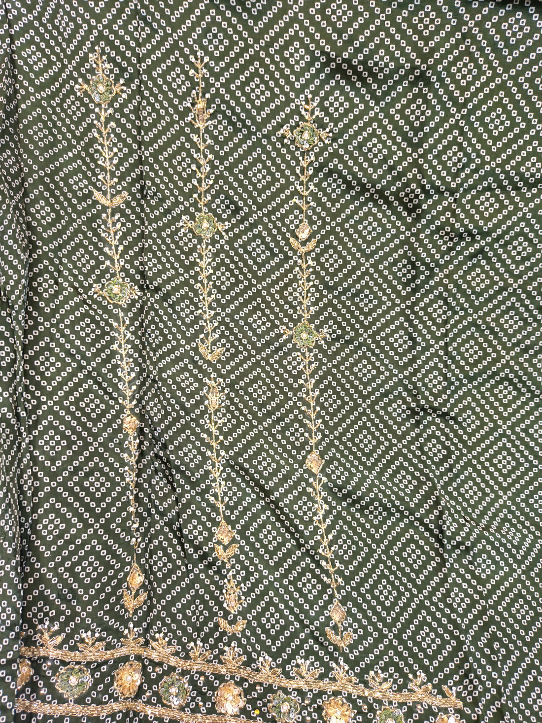 Mehndi Green Embroidered Unstitched Silk Crepe Suit Fabric with Dupatta