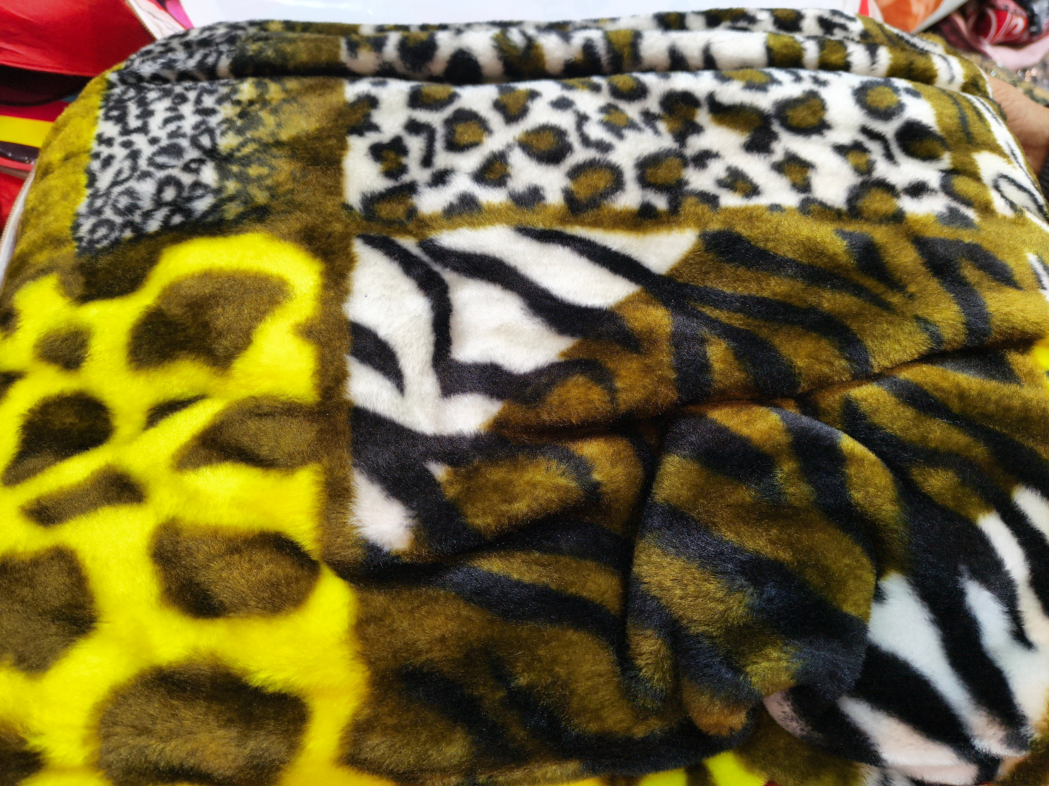 Single Bed Soft Fleece Winter Blanket – Multicolor Animal Print
