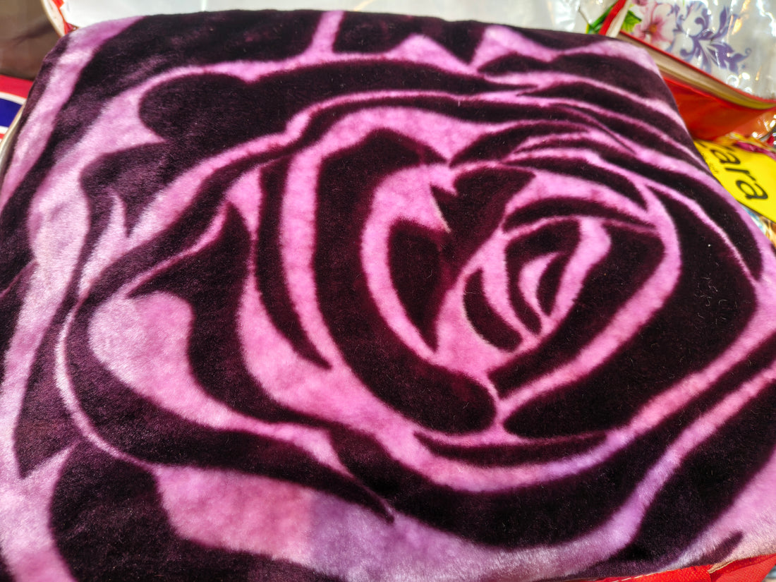 Single Bed Soft Fleece Winter Blanket – Pink Rose Design